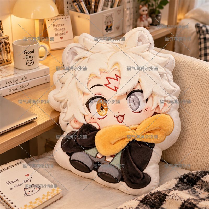 Throw Pillow - Natsuki Subaru: adorable cojín de peluche
