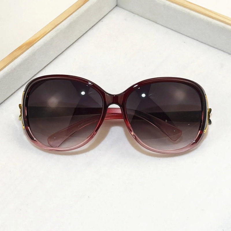 1//3 pares de gafas de sol de  - Decorative Mirror reseña y precio